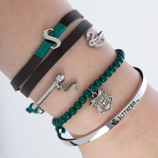 Bioworld Wizarding World Harry Potter Hogwarts Slytherin Bracelet Set